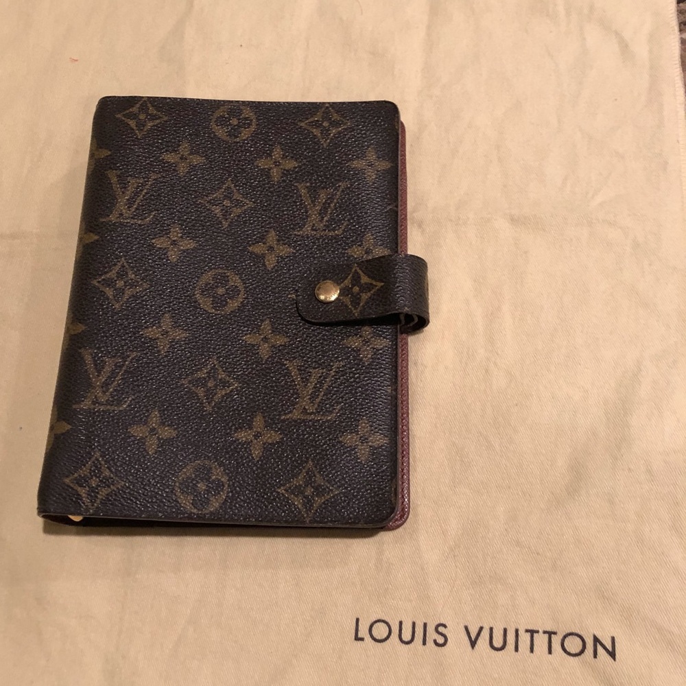 Louis Vuitton MM Monogram Agenda Planner